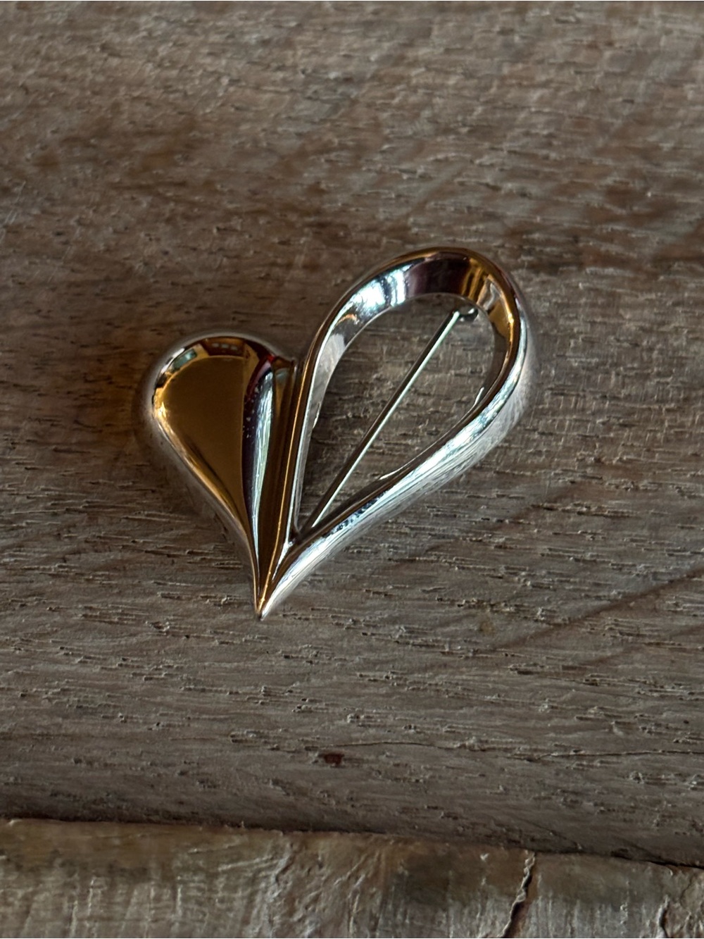 Beau Sterling Heart Pin